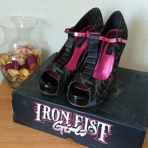 Iron Fist Platform Tattoo Pumps Skull & Heart